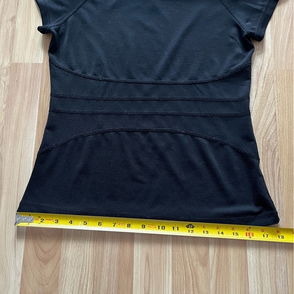 lululemon black t-shirt silverescent - Picture 9 of 10